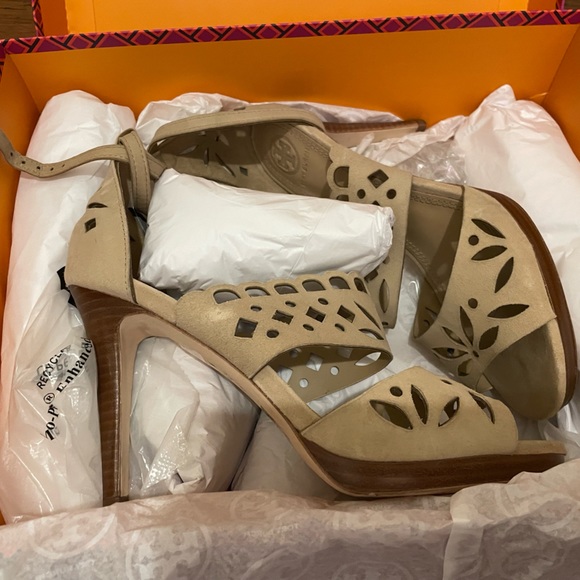❌SOLD❌Tory Burch May 105 mm Heel Sandal (Desert Blush) - Picture 1 of 8